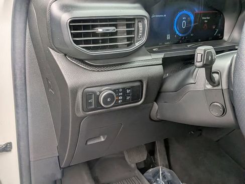 Used 2024 Ford Explorer ST w/ Equipment Group 401A AWD/4WD image 15