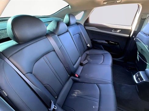 Used 2025 Kia K5 EX image 29