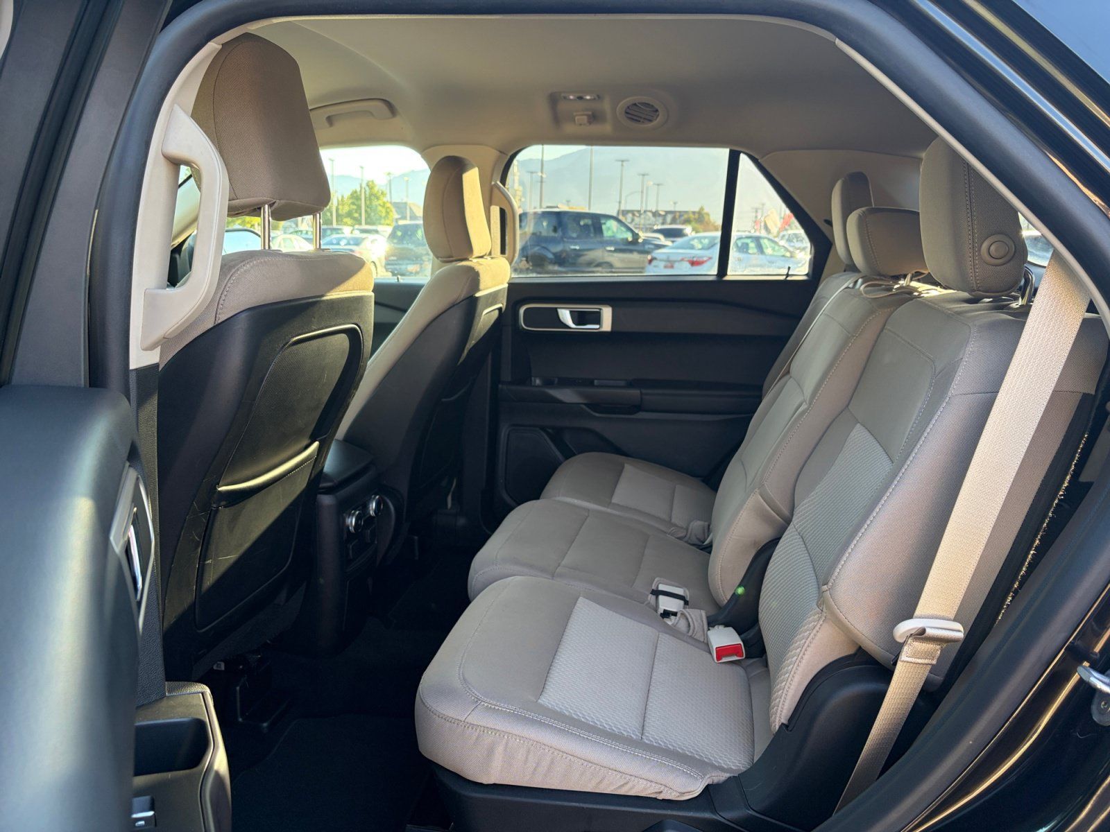Used 2020 Ford Explorer 4WD image 25