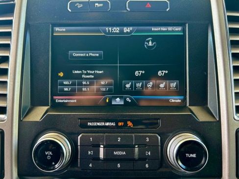 Used 2015 Ford F150 King Ranch w/ Equipment Group 601A Luxury image 16