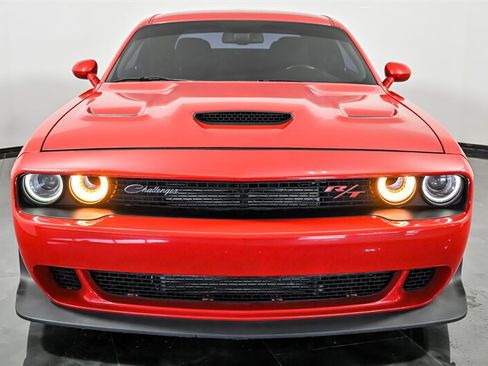Used 2019 Dodge Challenger R/T Scat Pack RWD image 4