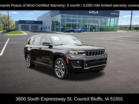 Used 2022 Jeep Grand Cherokee L Overland w/ Advanced Protech Group III AWD/4WD image 3