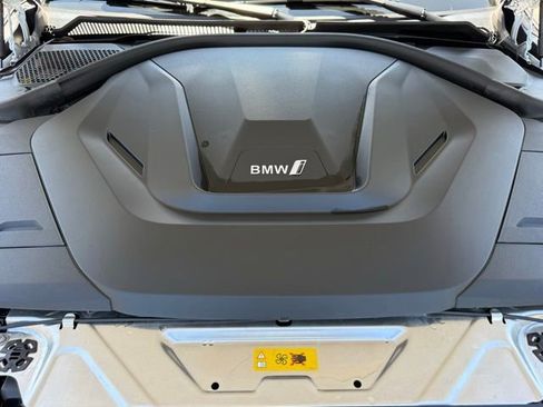Certified 2023 BMW i4 eDrive35 RWD image 32