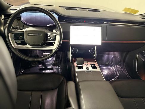 Used 2023 Land Rover Range Rover Long Wheelbase SE AWD/4WD image 11