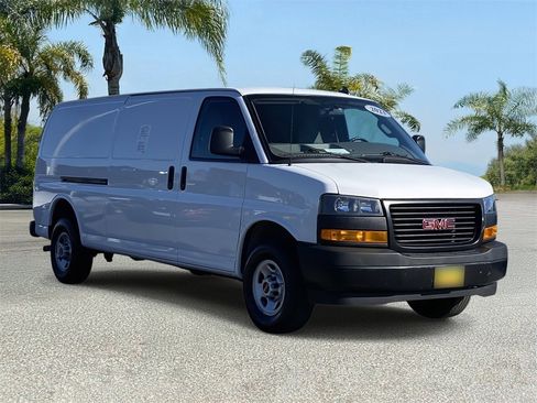 Used 2023 GMC Savana 2500 Work Van w/ Driver Convenience Package image 5