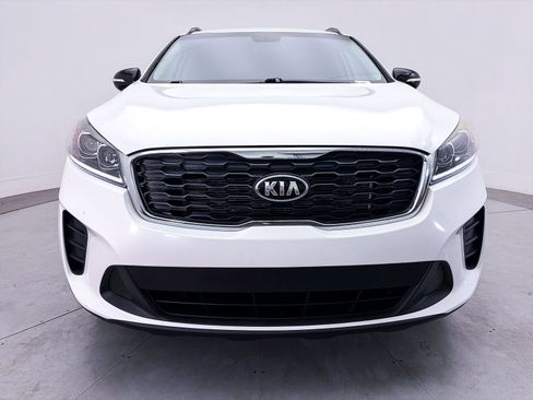 Used 2019 Kia Sorento S FWD image 10