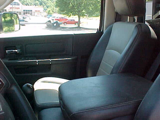 Used 2012 RAM 3500 ST w/ Ambulance Prep Group RWD image 14