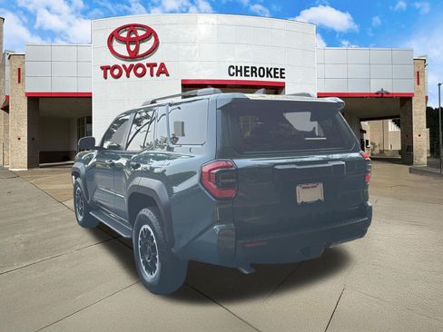 Used 2026 Toyota 4Runner TRD Off-Road Premium AWD/4WD image 7