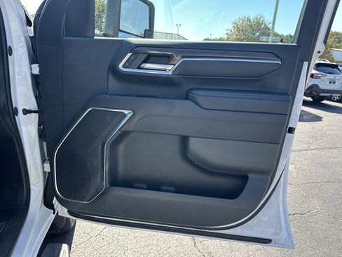 Certified 2024 Chevrolet Silverado 2500 LT image 15