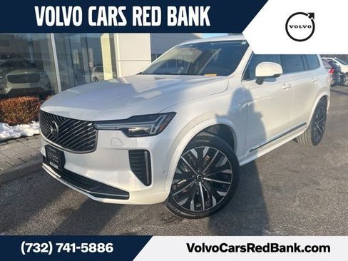 Used 2025 Volvo XC90 B6 Plus image 1