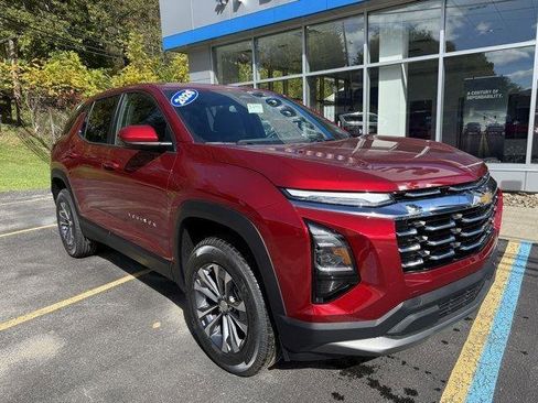 New 2026 Chevrolet Equinox LT w/ Convenience Package II image 3