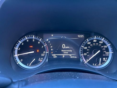 Used 2022 Toyota Highlander Limited image 24