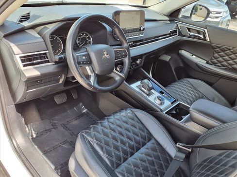Used 2022 Mitsubishi Outlander SEL FWD image 17
