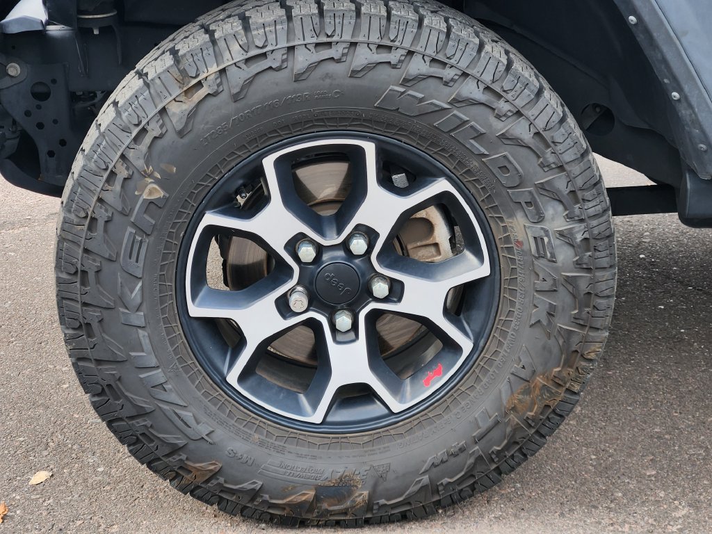 Used 2023 Jeep Wrangler Unlimited Rubicon w/ Steel Bumper Group AWD/4WD image 10