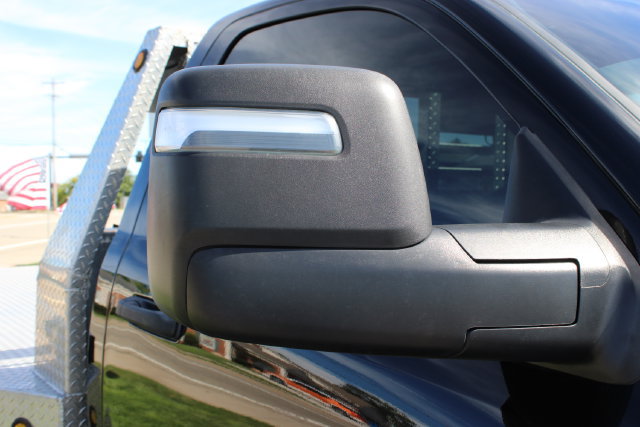 Used 2025 RAM 4500 4x4 Regular Cab DRW image 2