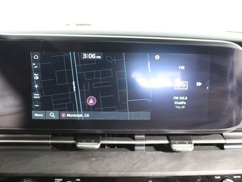 Used 2024 Kia Carnival SX FWD image 22