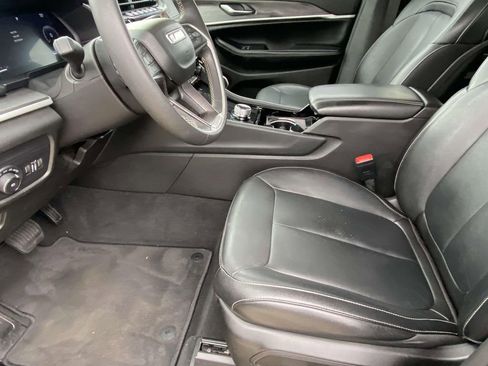 Used 2023 Jeep Grand Cherokee L Limited w/ Black Appearance Package RWD image 48