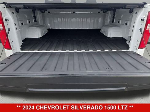Used 2024 Chevrolet Silverado 1500 LTZ w/ LTZ Convenience Package II AWD/4WD image 35