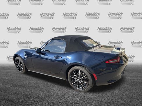 Used 2025 MAZDA MX-5 Miata Grand Touring w/ Weather Package RWD image 8