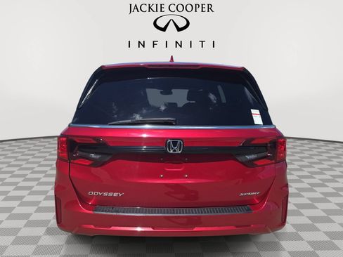 Used 2025 Honda Odyssey Sport-L image 6