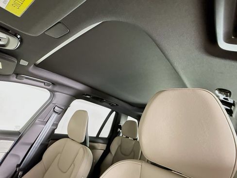 Certified 2026 Volvo XC90 B6 Plus w/ Protection Package Premier AWD/4WD image 22