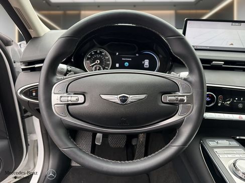 Used 2025 Genesis GV70 2.5T AWD/4WD image 10