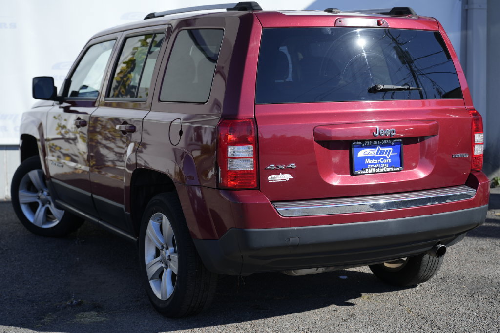 Used 2012 Jeep Patriot Limited AWD/4WD image 4