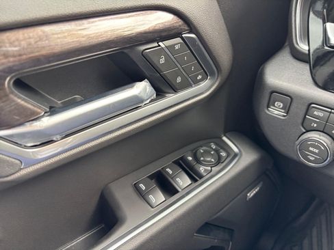 New 2026 Chevrolet Silverado 1500 LTZ w/ LTZ Premium Package AWD/4WD image 17