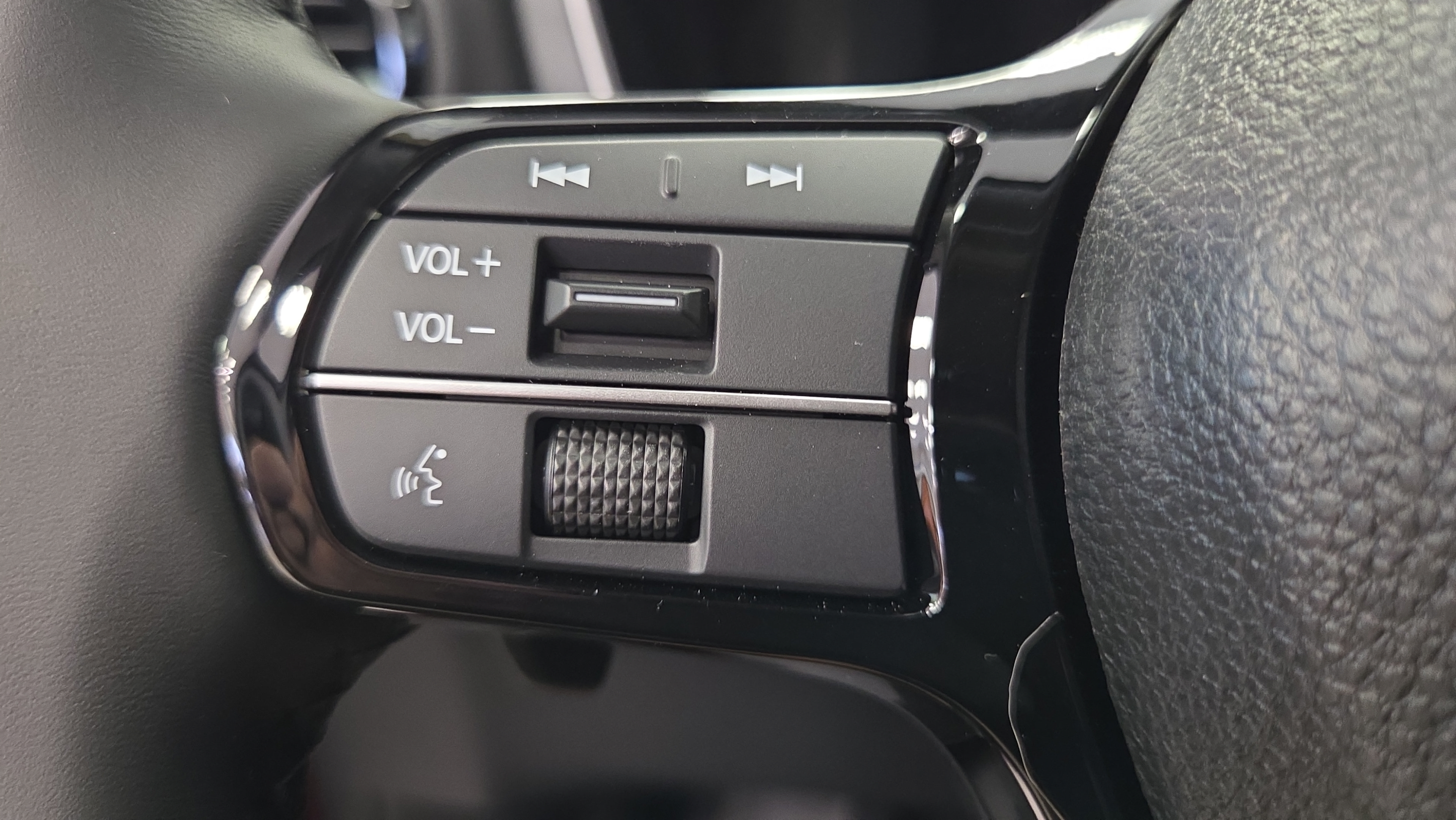 Certified 2026 Honda Pilot EX-L image 25