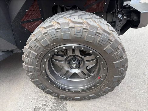 Used 2021 Jeep Wrangler Unlimited Sahara AWD/4WD image 8