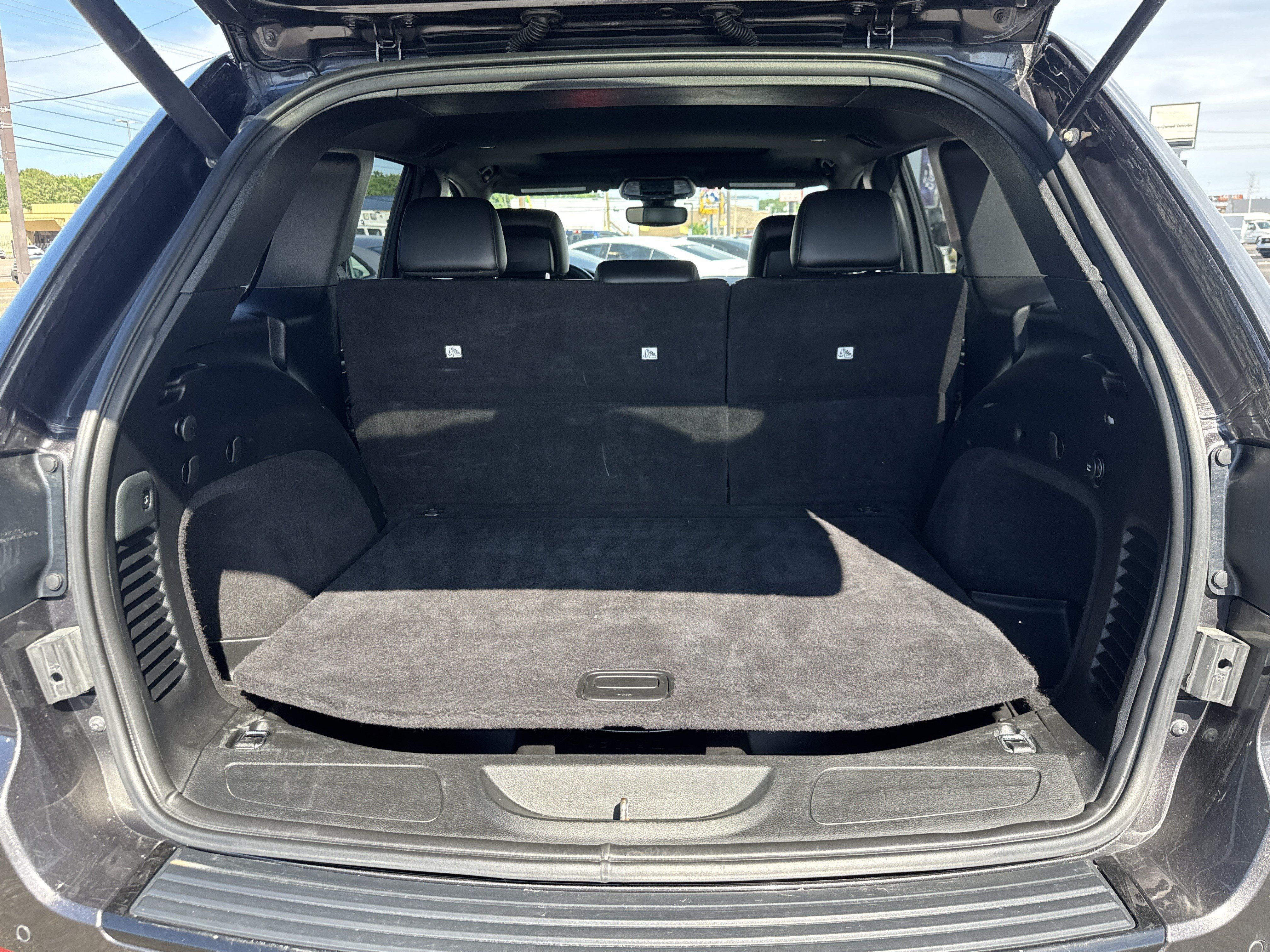 Used 2018 Jeep Grand Cherokee Altitude AWD/4WD image 13
