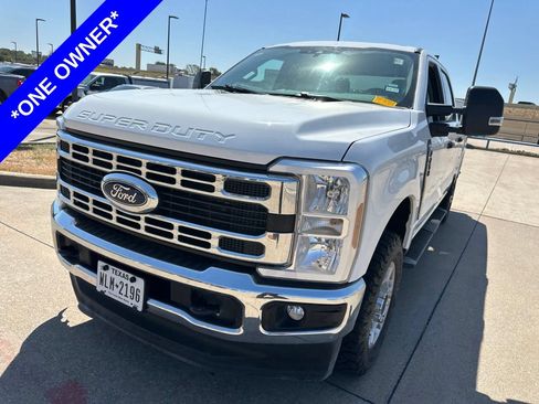 Used 2025 Ford F250 XLT AWD/4WD image 1
