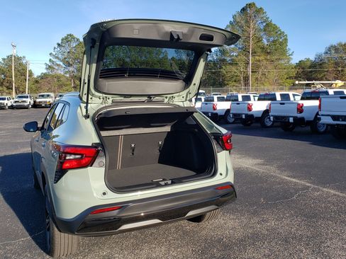 New 2026 Chevrolet Trax ACTIV image 9