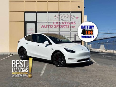 Used 2022 Tesla Model Y Performance image 1