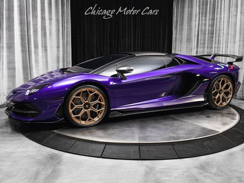 Used 2021 Lamborghini Aventador SVJ image 30