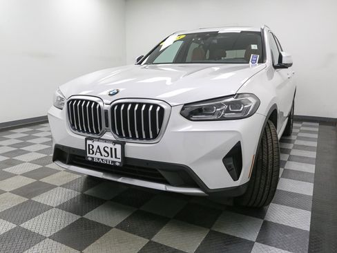 Used 2023 BMW X3 xDrive30i w/ Premium Package image 4