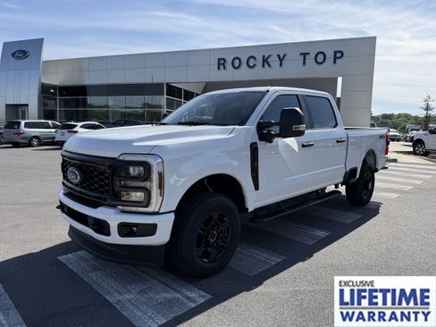 New 2026 Ford F250 XL AWD/4WD image 1