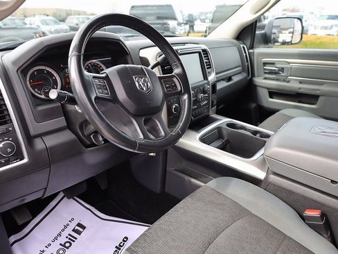 Used 2017 RAM 2500 Big Horn w/ Black Appearance Group image 11