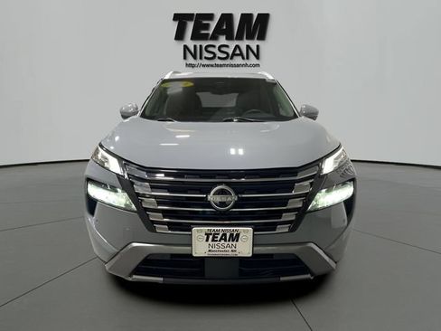 Certified 2024 Nissan Rogue SL w/ SL Premium Package AWD/4WD image 2