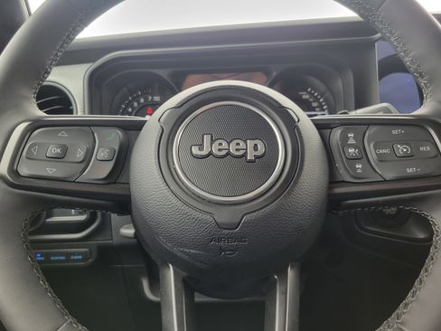 Used 2025 Jeep Wrangler Unlimited Sport S 4xe AWD/4WD image 8