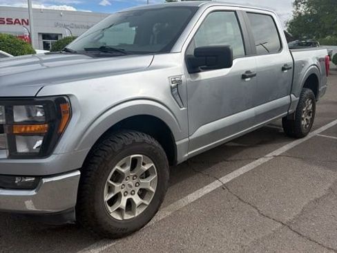 Used 2023 Ford F150 XLT image 2