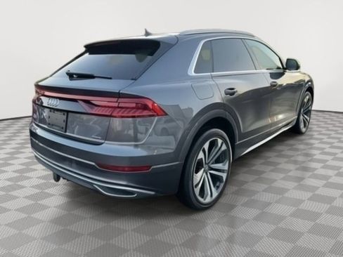 Used 2019 Audi Q8 Prestige AWD/4WD image 5