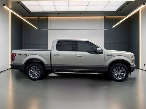 Used 2017 Ford F150 Lariat AWD/4WD image 7