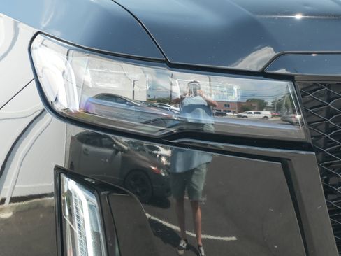 Used 2024 Cadillac Escalade ESV Sport w/ LPO, ONYX Package AWD/4WD image 56