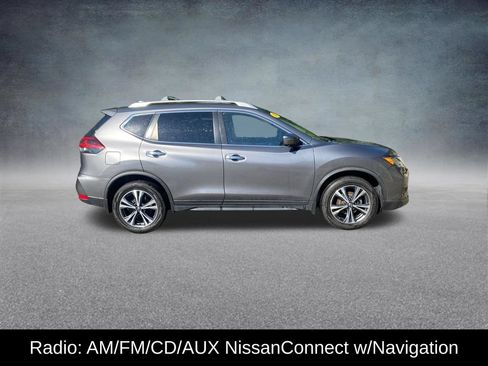 Used 2019 Nissan Rogue SV w/ Sun & Sound Touring Package AWD/4WD image 8