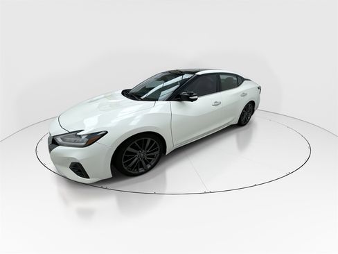 Used 2019 Nissan Maxima Platinum w/ Reserve Package image 4