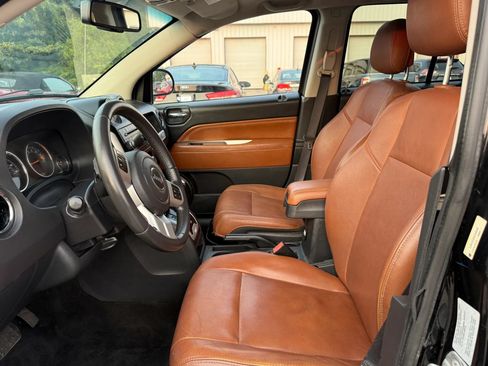 Used 2016 Jeep Compass High Altitude AWD/4WD image 2