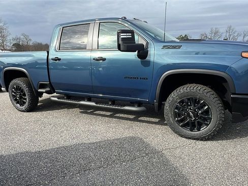 New 2026 Chevrolet Silverado 2500 LT w/ Trail Boss Package image 4