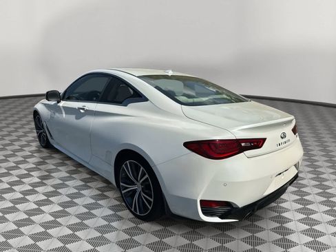 Used 2017 INFINITI Q60 3.0t w/ Premium Plus Package 3.0T RWD image 5
