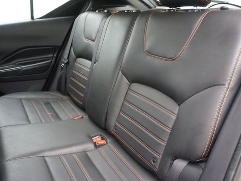 Used 2019 Nissan Kicks SR w/ SR Premium Package FWD image 32